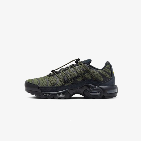 NIKE AIR MAX PLUS UTILITY