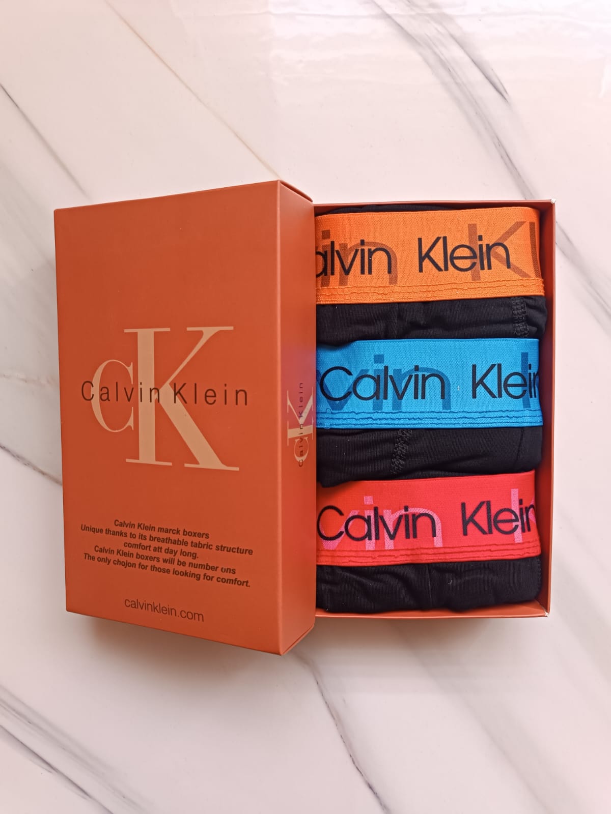 Calvin Klein boxserice