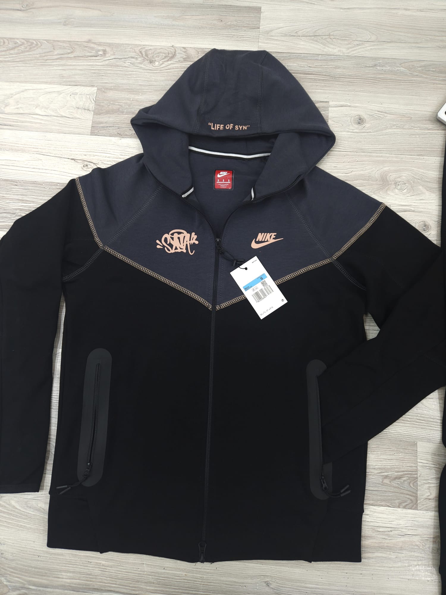 Tech Fleece