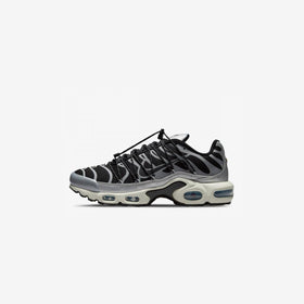 NIKE AIR MAX PLUS UTILITY