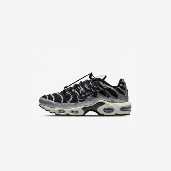 NIKE AIR MAX PLUS UTILITY