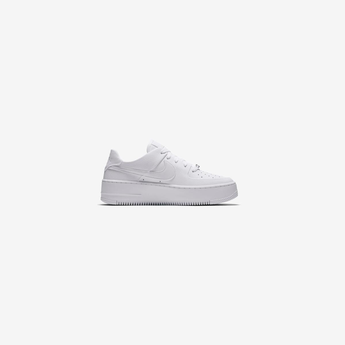 Nike Air Force 1 '07