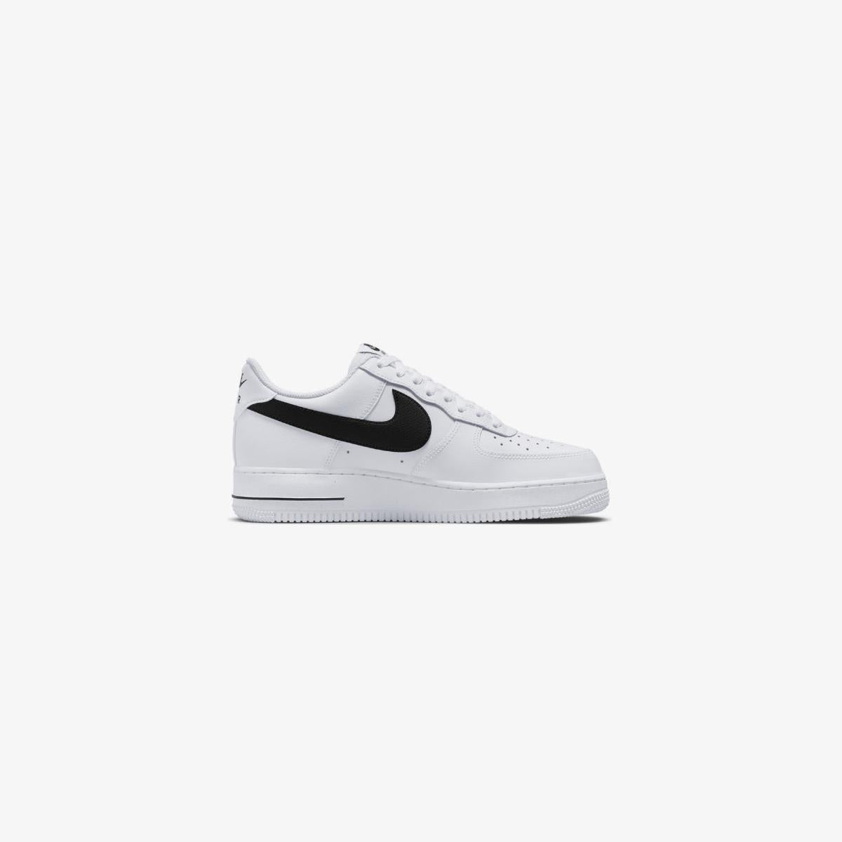 Nike Air Force 1 '07