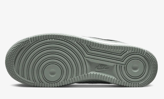 Nike Air Force 1 '07