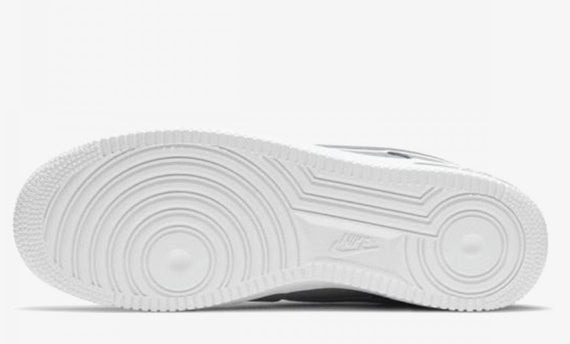 Nike Air Force 1 '07