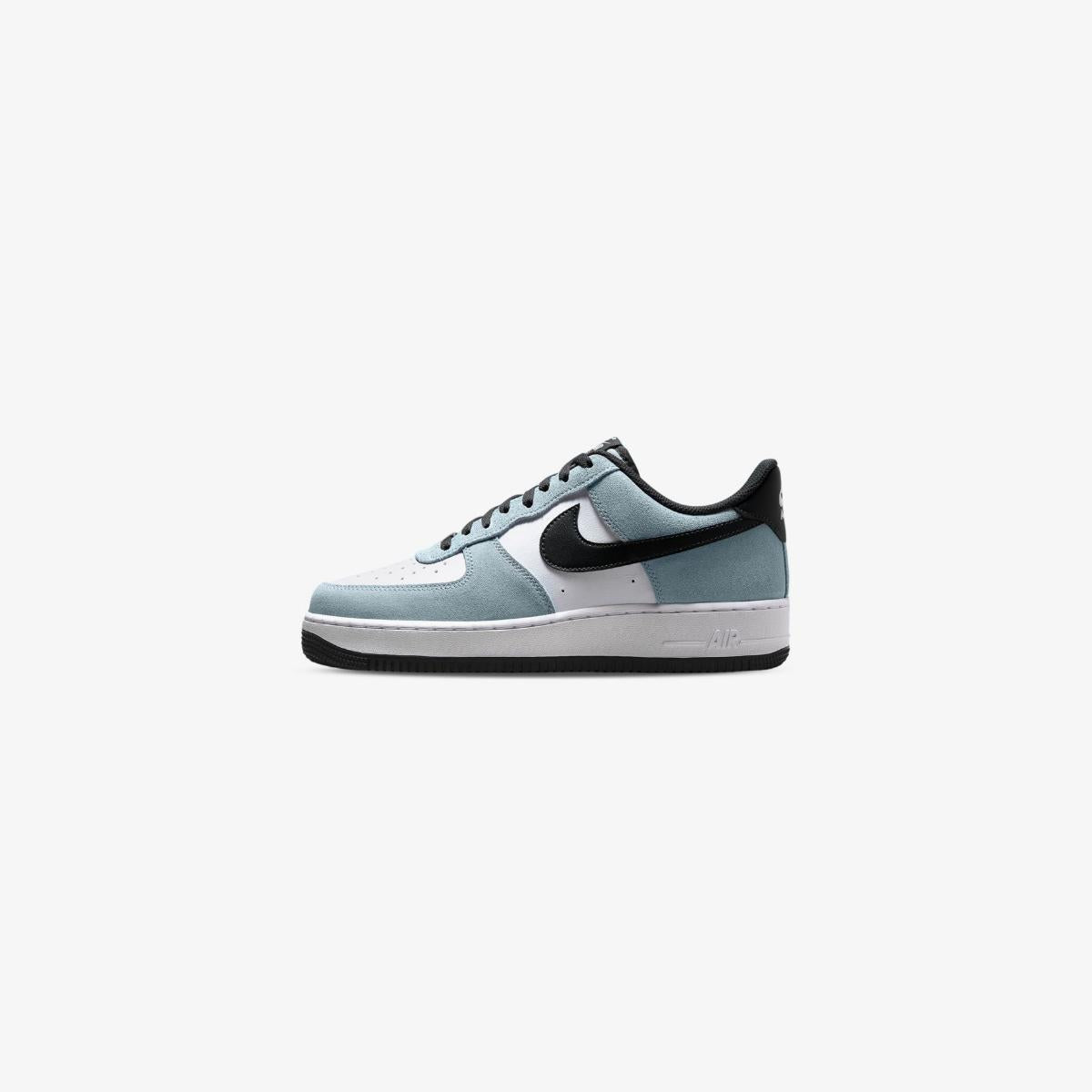 Nike Air Force 1 '07
