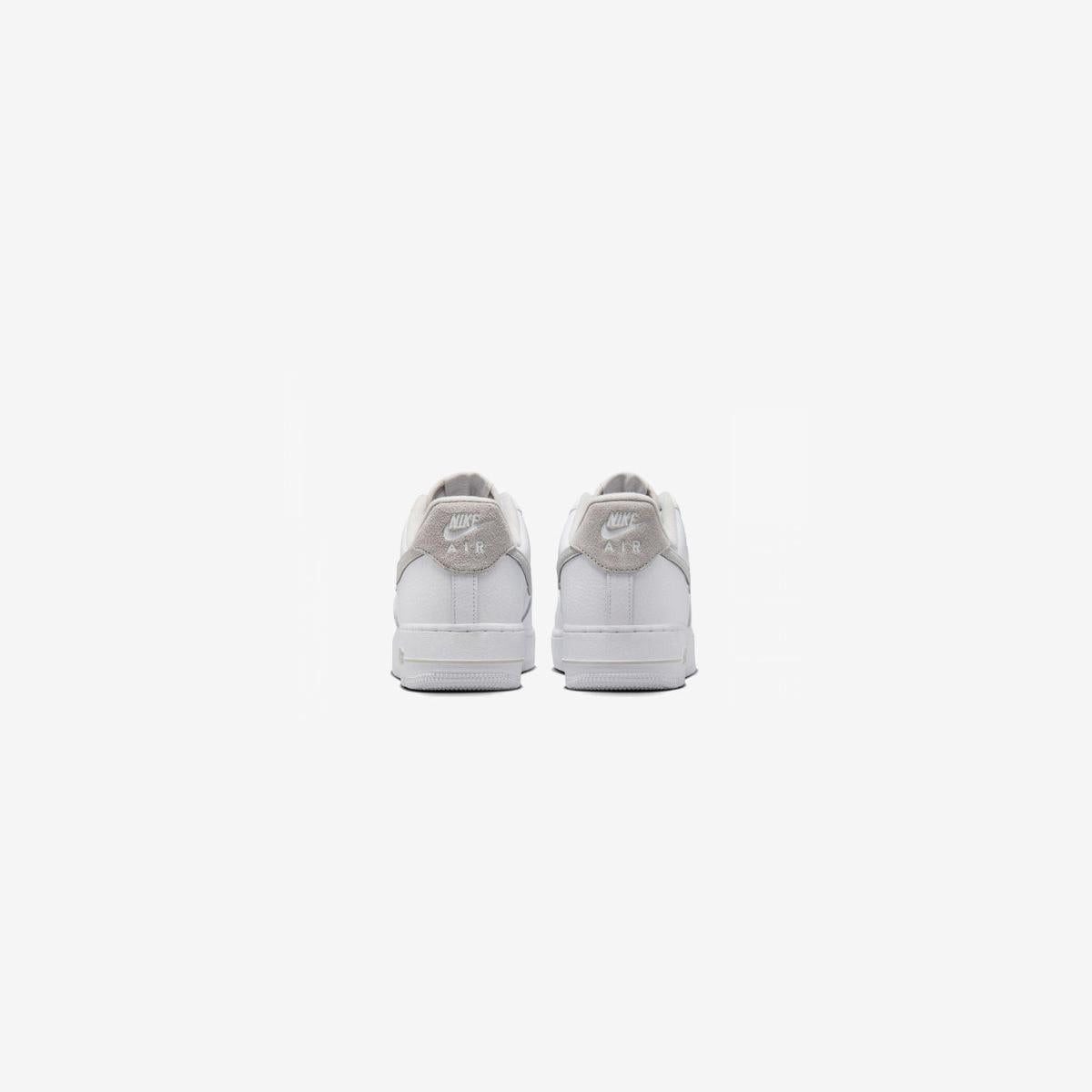 Nike Air Force 1 '07