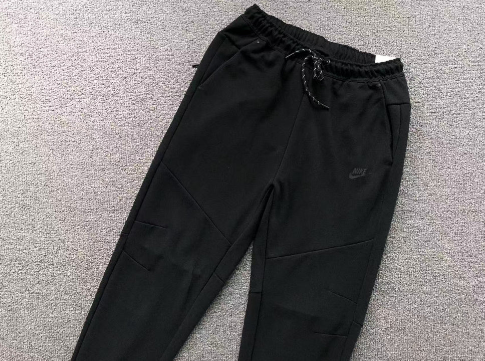 Nike Tech Fleece komplet