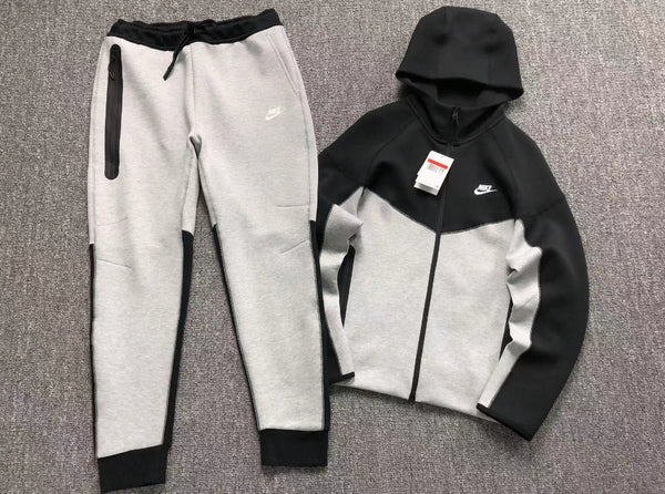 Nike Tech Fleece komplet
