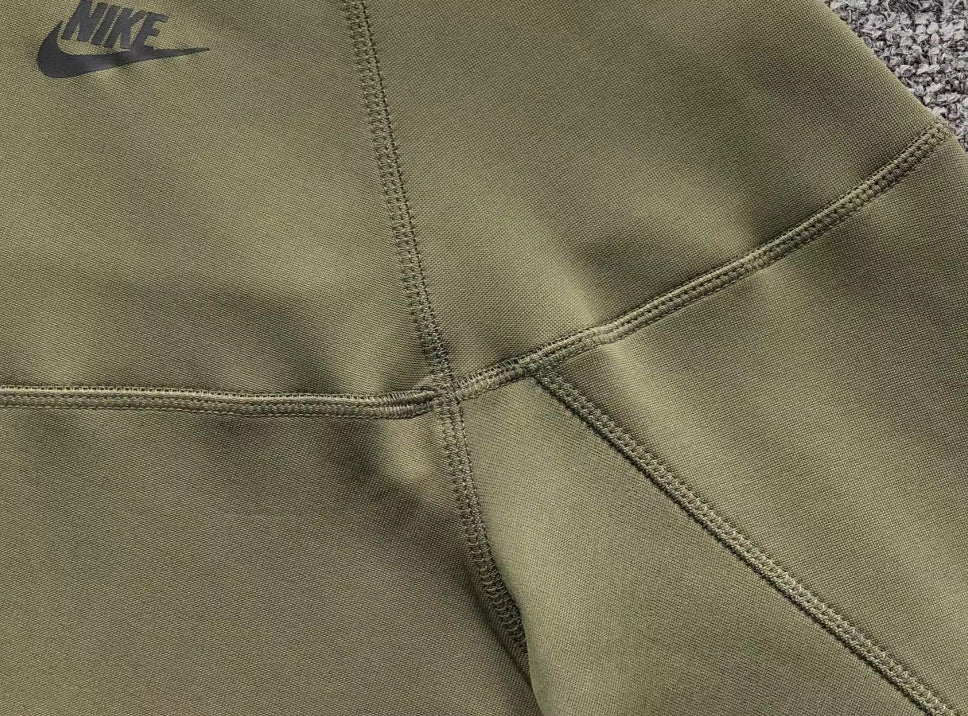 Nike Tech Fleece komplet