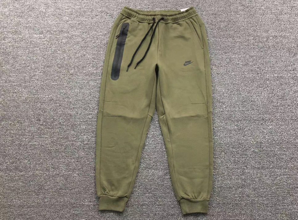 Nike Tech Fleece komplet