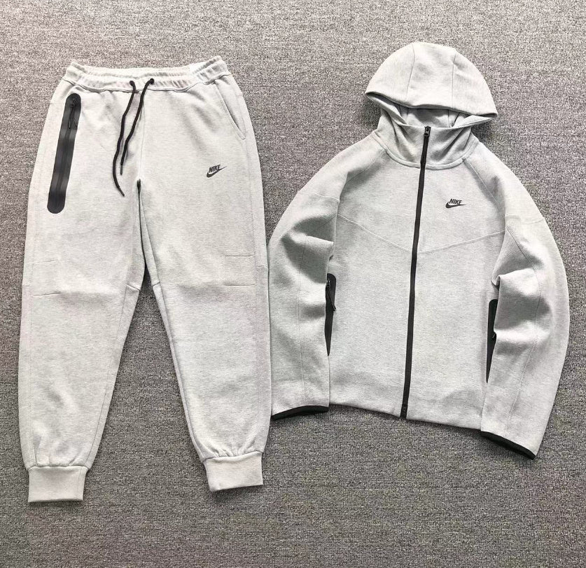 Nike Tech Fleece komplet
