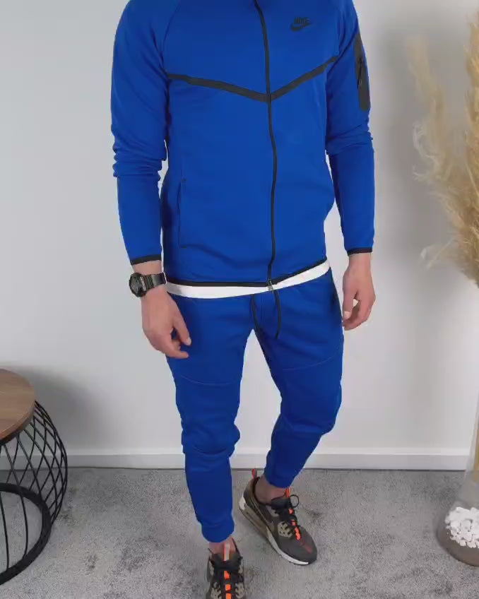 Tech Fleece