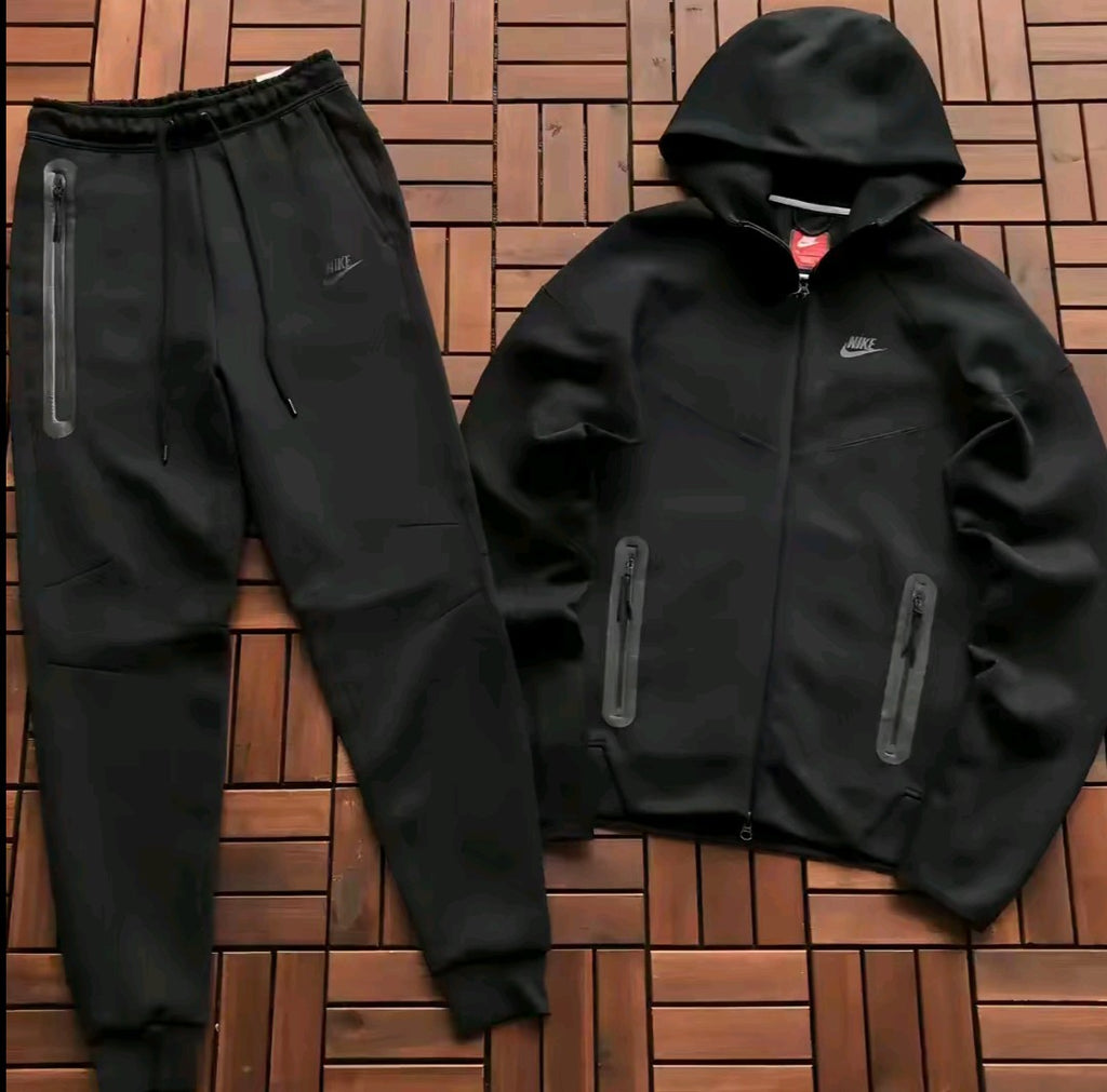 Tech Fleece
