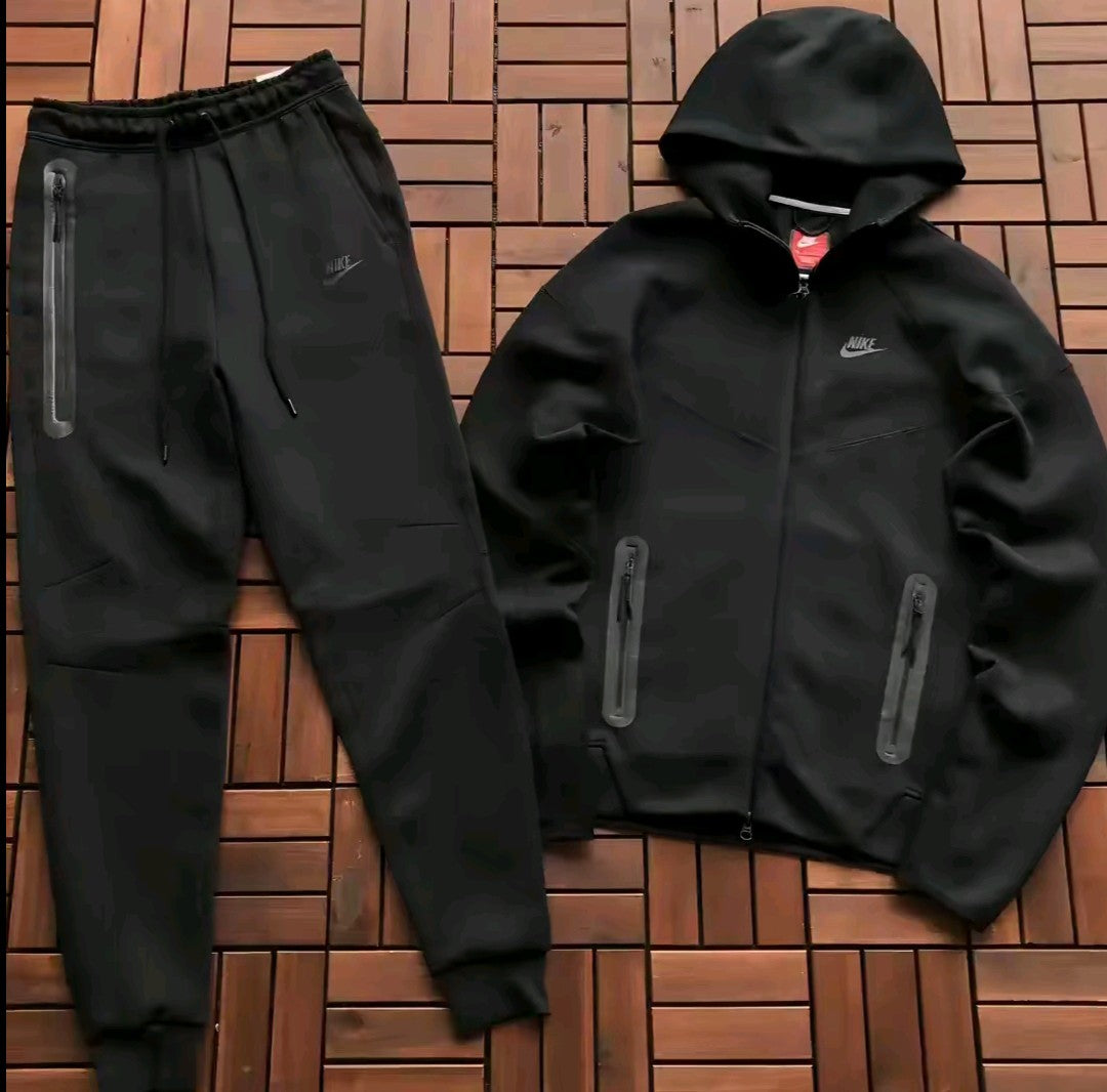 Tech Fleece