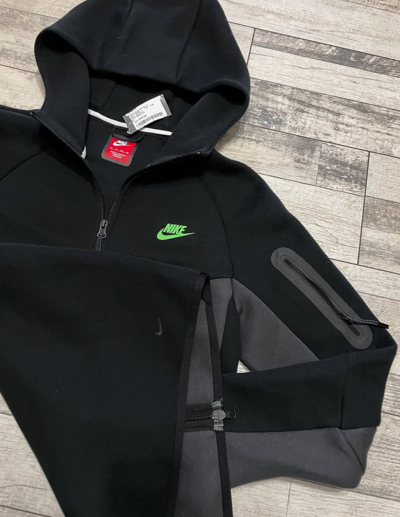Tech Fleece komplet